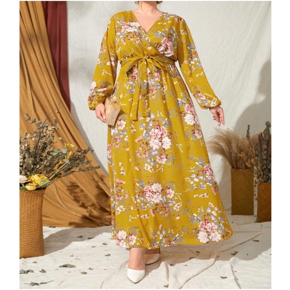 Plus Navy Blue  Floral Print Belted Maxi Dress - Picture 7 of 10